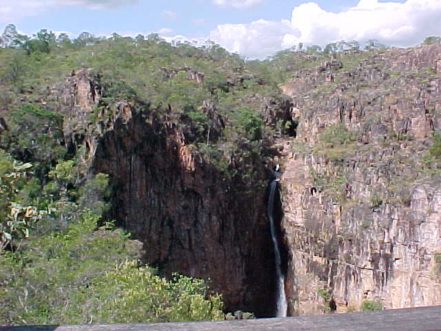 Tolmer falls